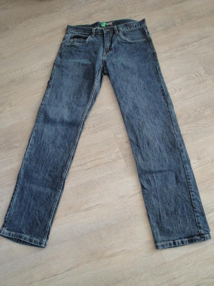 Spijkerbroek splinternieuw van 24/7 mt 34/34 Herenjeans., Kleding | Heren, Spijkerbroeken en Jeans, Nieuw, Overige jeansmaten