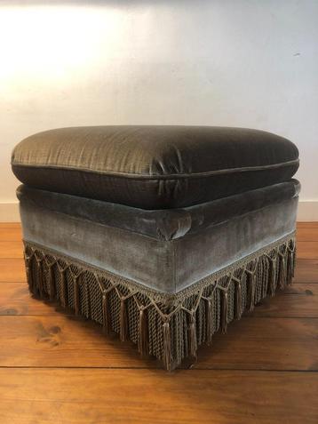 Grote poef, groen velours, vintage design beschikbaar voor biedingen