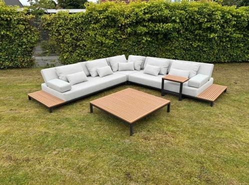 Nieuwe Maui loungebank van €6950,- voor €4749,-, Tuin en Terras, Tuinsets en Loungesets, Zo goed als nieuw, Meer dan 8 zitplaatsen
