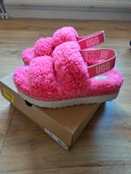 Ugg pantoffels, maat 40, UGG, Nieuw, Ophalen of Verzenden, Roze
