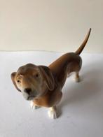 Royal Dux porseleinen teckel, Verzamelen, Beelden en Beeldjes, Ophalen of Verzenden, Zo goed als nieuw, Dier