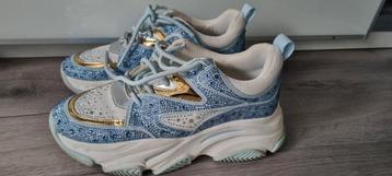 Blauwe Sneakers Steve Madden Maat 39 beschikbaar voor biedingen