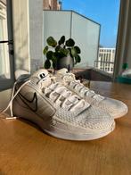 Nike sabrina 1 wit/white, Ophalen of Verzenden, Zo goed als nieuw, Schoenen