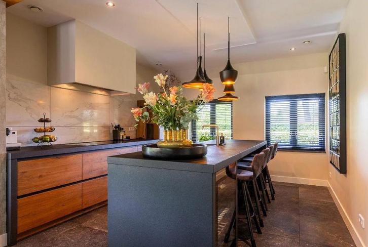 Siemens keuken, Huis en Inrichting, Keuken | Complete keukens, Zo goed als nieuw, Dubbelwandige keuken, Bruin, Composiet, Greeploos