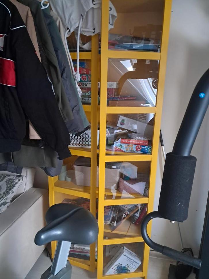 Gele IKEA kast - Limited Edition, Huis en Inrichting, Kasten | Boekenkasten, Zo goed als nieuw, 50 tot 100 cm, 150 tot 200 cm