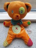 Oranje velours beer met blauwe halsdoek merk Nicotoy, Ophalen of Verzenden, Zo goed als nieuw, Beer