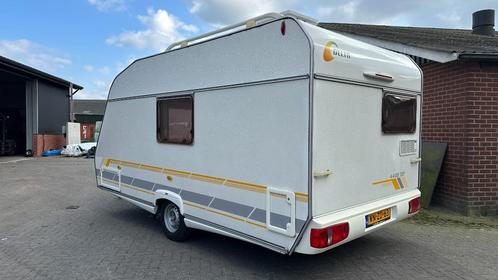 Caravan Delta 4400 TSF, Caravans en Kamperen, Caravans, Particulier, tot en met 2, 750 - 1000 kg, Treinzit, Delta, Dwarsbed, 4 tot 5 meter