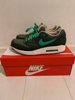 Air Max 1 Jacquard Camo Green 42,5, Kleding | Heren, Schoenen, Overige kleuren, Nike air max 1, Ophalen of Verzenden, Sneakers of Gympen