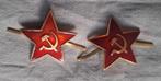 2x Sovjet russische pet emblemen, Ophalen of Verzenden, Landmacht, Overige gebieden, Embleem of Badge