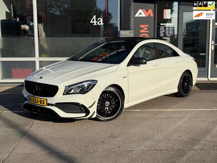 Mercedes-Benz CLA 220 4MATIC CLA 45 Look | Pano | Aero | Nav, Auto's, Mercedes-Benz, Bedrijf, Te koop, CLA, Airconditioning, Alarm