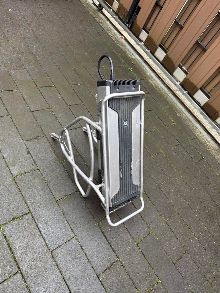 Union Fiets Bagagedrager met Accuhouder, Ophalen of Verzenden, Gebruikt