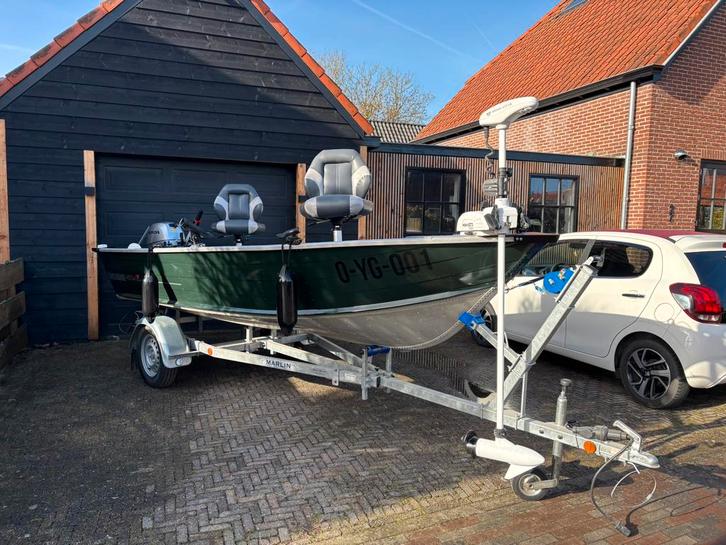 Zgan Quicksilver 450SF visboot/consoleboot, Watersport en Boten, Vis- en Consoleboten, Zo goed als nieuw, 10 tot 30 pk, 3 tot 6 meter