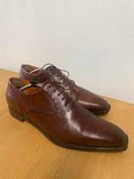 Santoni Oxford oxblood 43, Bruin, Ophalen of Verzenden, Zo goed als nieuw, Santoni