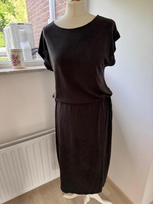 Zwarte (strand)jurk, Kleding | Dames, Jurken, Zo goed als nieuw, Maat 36 (S), Zwart, Knielengte, Ophalen of Verzenden