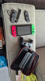 Nintendo Switch + 2 Controllers + Mario Kart, Spelcomputers en Games, Spelcomputers | Nintendo Switch, Ophalen of Verzenden, Met 2 controllers