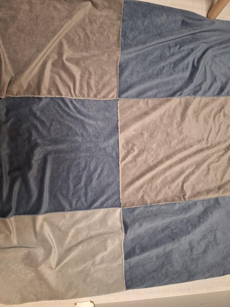 Zachte Kleed voor Bank/Bed - Nieuwstaat, Huis en Inrichting, Woonaccessoires | Plaids en Woondekens, Ophalen of Verzenden, Zo goed als nieuw