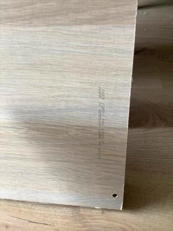 Drie planken Ikea Pax kast