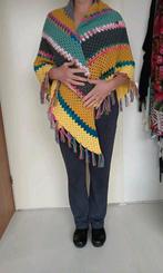 Gehaakte veelkleurige poncho, Ophalen of Verzenden, Zo goed als nieuw