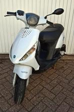 Leuke piaggio Zip 4 takt snor 2011, Ophalen, Zo goed als nieuw, Benzine, Zip