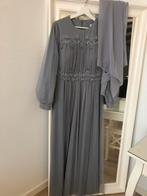 Abiye Galajurk met bijpassende sjaals 35 euro!, Kleding | Dames, Jumpsuits, Ophalen of Verzenden, Zo goed als nieuw, Maat 46/48 (XL) of groter