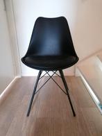 Zwarte kuipstoel, Huis en Inrichting, Stoelen, Ophalen of Verzenden, Zo goed als nieuw, Zwart, Eén