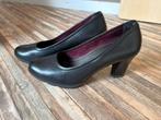 Tamaris Pumps - Maat 38 - Zo goed als nieuw, Ophalen of Verzenden, Zo goed als nieuw, Zwart, Pumps