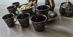 heel oude porseleinen zwart met goud koffie servies., Kop en/of schotel, Gebruikt, Ophalen of Verzenden, Porselein
