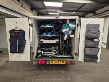Windsurf aanhanger beschikbaar voor biedingen
