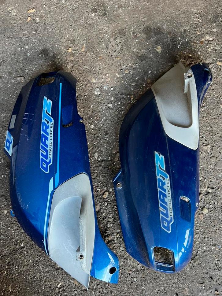 Piaggio Quartz kappen, Fietsen en Brommers, Brommeronderdelen | Algemeen, Zo goed als nieuw, Kap, Ophalen of Verzenden