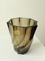 Seventies Luminarc vaas met sticker in nieuwstaat., Verzenden, Huis en Inrichting