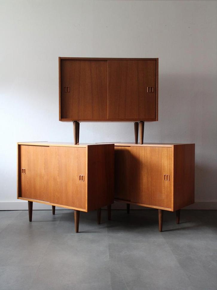 Vintage Deens dressoir in teak (2 stuks beschikbaar!), Huis en Inrichting, Kasten | Overige, Zo goed als nieuw, Ophalen