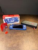 Nintendo Switch Lite - Blauw - Inclusief Pokemon Diamond, Spelcomputers en Games, Ophalen of Verzenden, Overige kleuren, Zo goed als nieuw