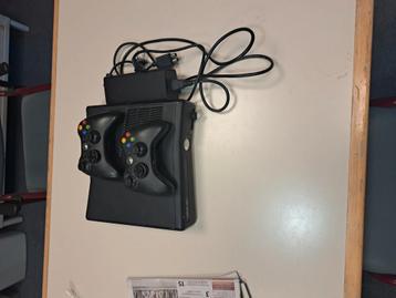 Te koop xbox 360 beschikbaar voor biedingen