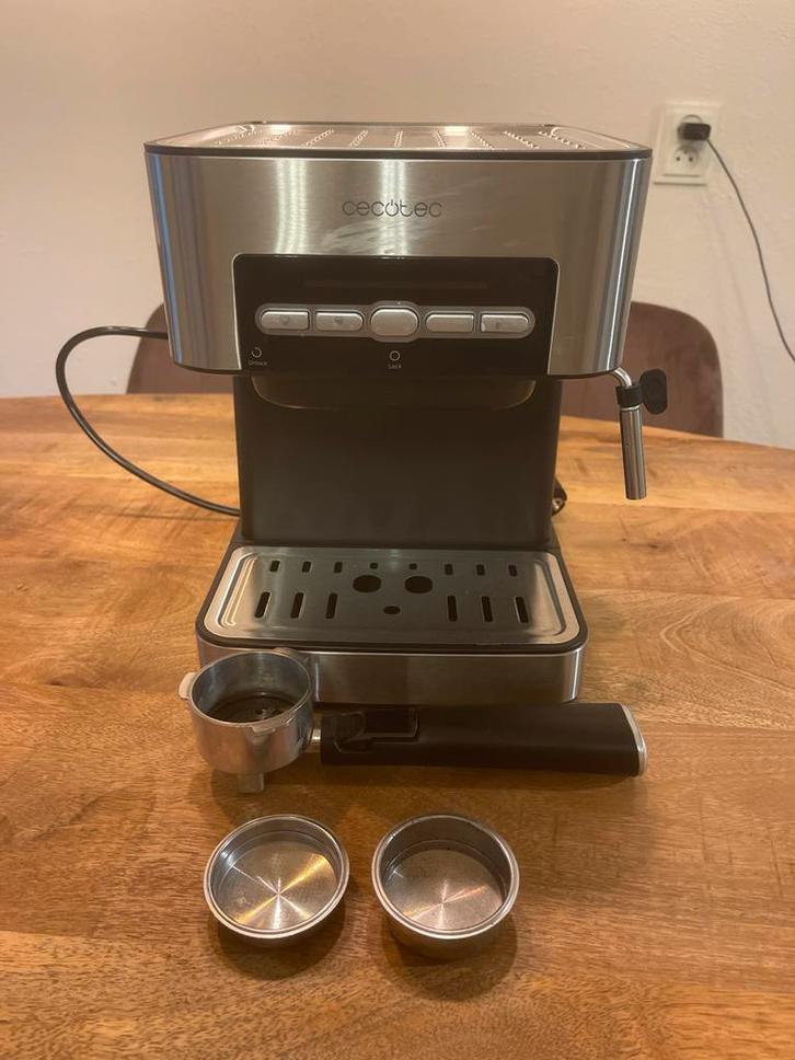 Cecotec Espresso Apparaat - Zo goed als nieuw!, Witgoed en Apparatuur, Koffiezetapparaten, Zo goed als nieuw, Gemalen koffie, Espresso apparaat