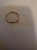 Nep gouden ring met klavertje 4, Ophalen of Verzenden, Gebruikt, Goud