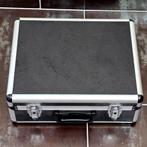 Koffer met demping erin Robust Carry Case, Tool Storage, Cub, Muziek en Instrumenten, Behuizingen en Koffers, Ophalen, Zo goed als nieuw