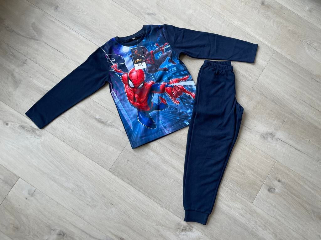 Spiderman fleece pyjama maat 128 – nieuw met kaartje, Ophalen of Verzenden, Nieuw, Jongen, Nacht- of Onderkleding