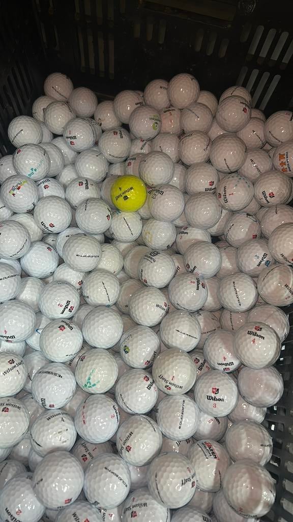 100 Stuks Wilson Staff Duo Soft Golfballen AAAA, Sport en Fitness, Golf, Ophalen of Verzenden, Zo goed als nieuw, Bal(len)