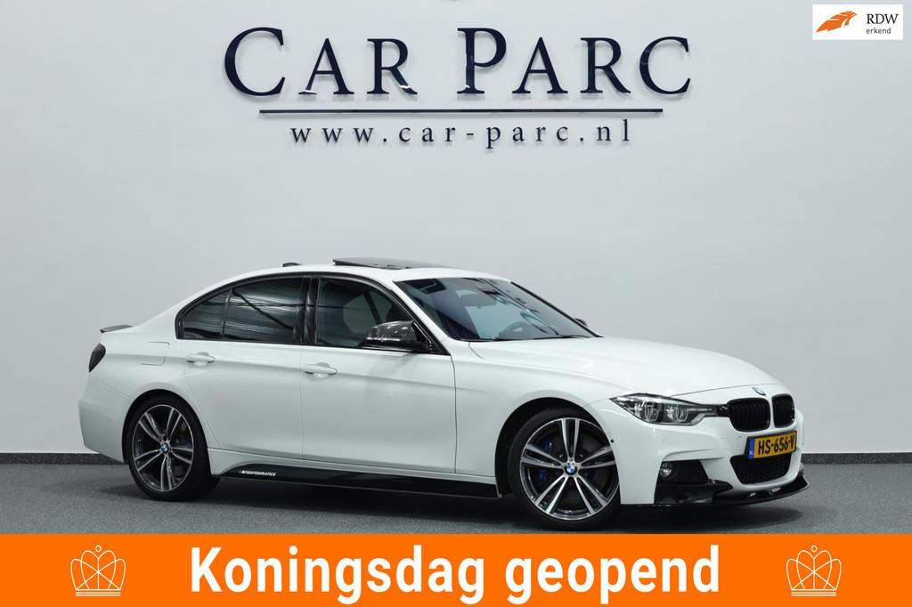 BMW 3-serie 330i M Sport M-PERFORMANCE/LED/HUD/LEER+S.VERWAR, Auto's, Automaat, Achterwielaandrijving, Euro 6, 4 cilinders