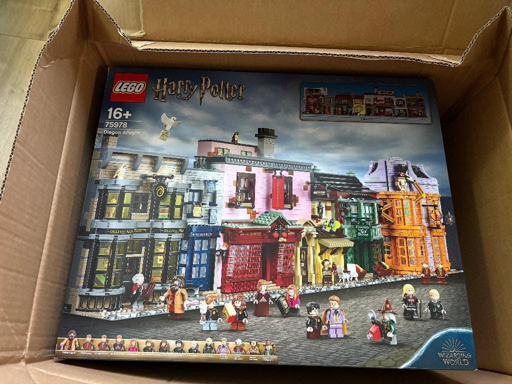 Lego Harry Potter 75978 Diagon Alley / De Wegisweg - NIEUW!, Kinderen en Baby's, Speelgoed | Duplo en Lego, Ophalen of Verzenden