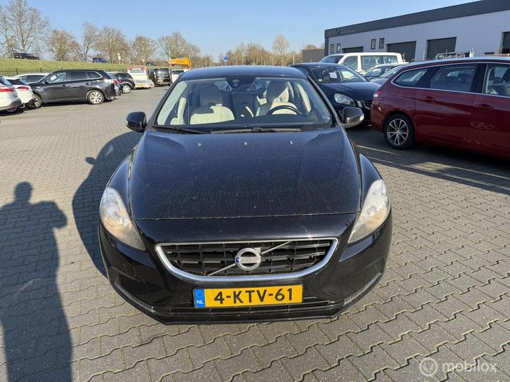 Volvo V40 1.6 D2 Summum exsport handel, Auto's, Volvo, Bedrijf, Te koop, V40, ABS, Airbags, Airconditioning, Alarm, Bochtverlichting