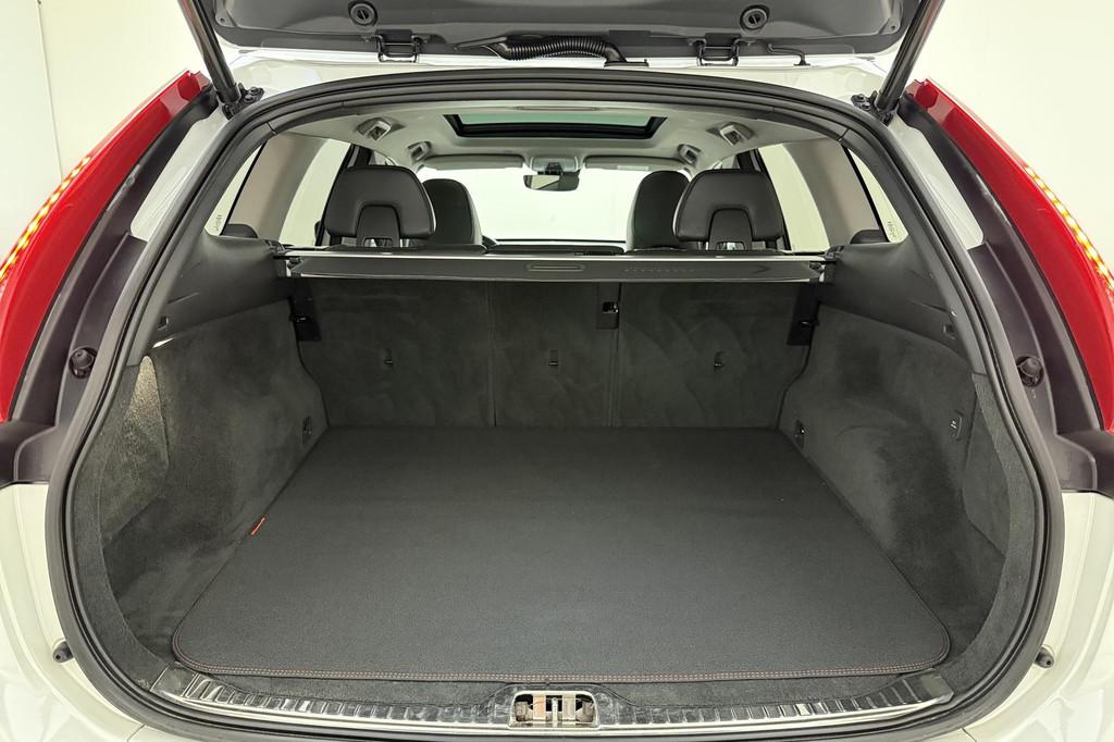 Volvo XC60 2.0 T5 FWD Ocean Race 245pk | Panorama dak | Elek, Auto's, 15 km/l, Gebruikt, Euro 6, 4 cilinders