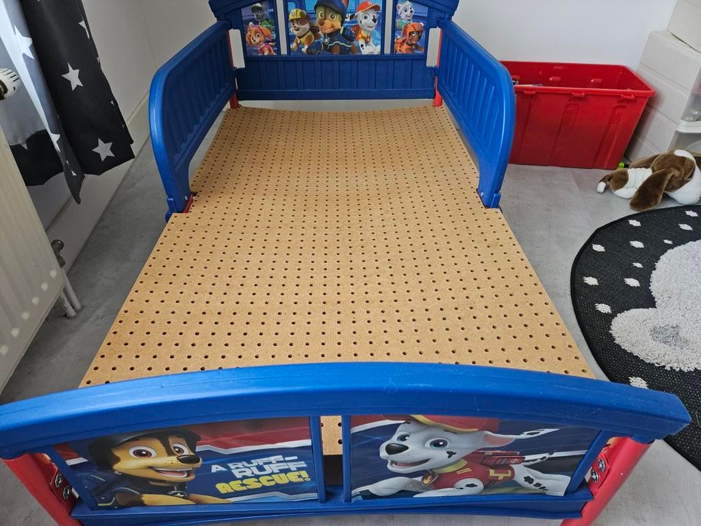 Pawpatrol bed, Kinderen en Baby's, Kinderkamer | Bedden, 70 tot 85 cm, Zo goed als nieuw, Minder dan 140 cm, Ophalen
