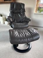 Stressless Reno fauteuil met voetenbank, recent opnieuw bekl, Ophalen, Zo goed als nieuw, Leer, 75 tot 100 cm