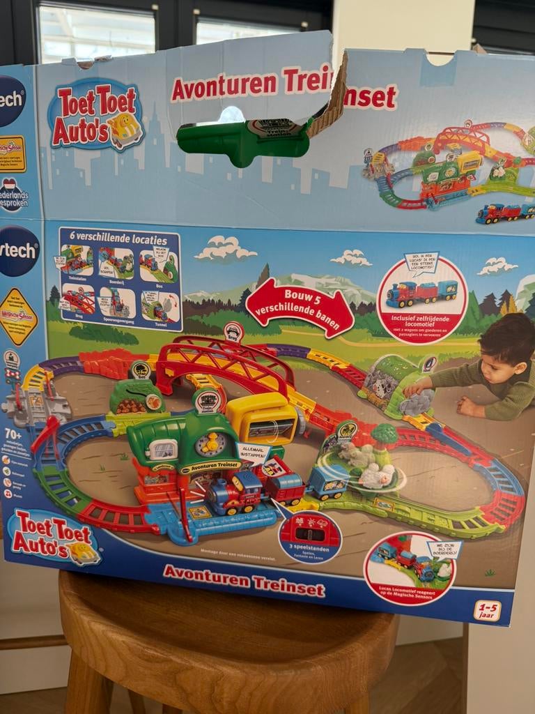 Vtech avonturen treinset + extra locomotief, Kinderen en Baby's, Speelgoed | Vtech, Ophalen of Verzenden, Zo goed als nieuw, 6 maanden tot 2 jaar