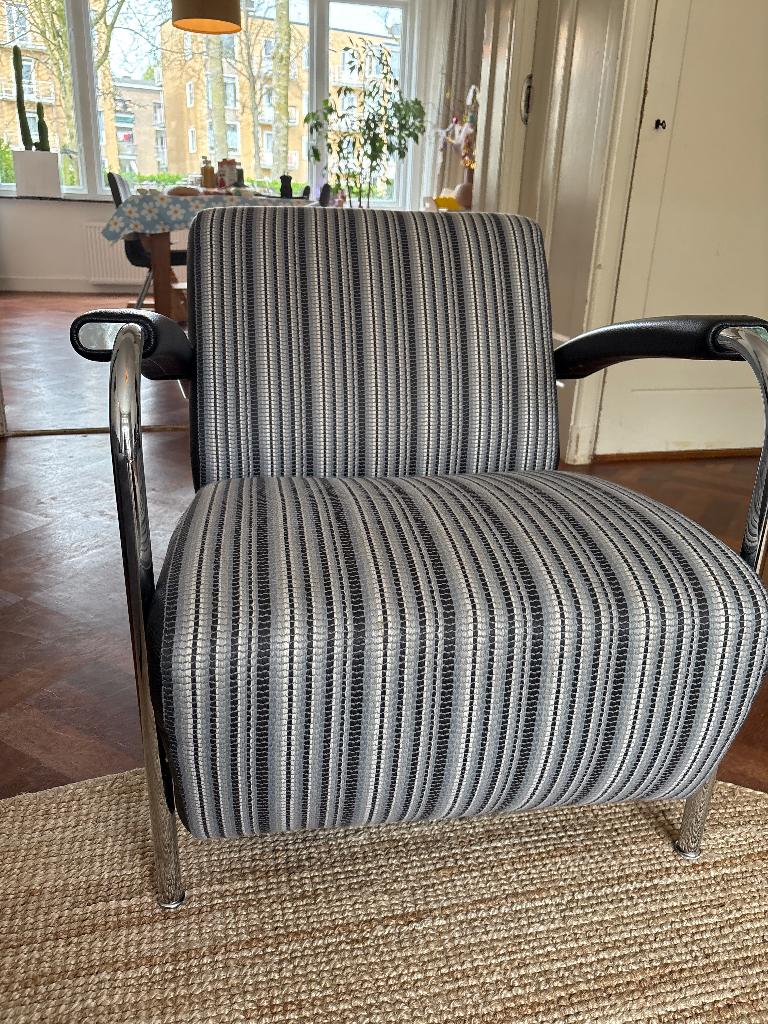 Leolux Scylla stoel fauteuil, Huis en Inrichting, Ophalen, Modern Leolux om, 75 tot 100 cm, Zo goed als nieuw