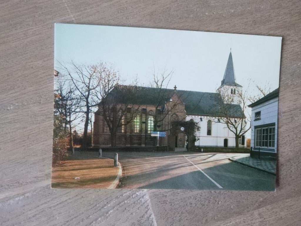 Kerk-Avezaath nh  Sint Lambertus kerk 1981, Verzamelen, Ansichtkaarten | Nederland, Verzenden, 1980 tot heden, Ongelopen, Noord-Holland