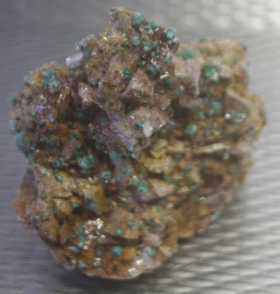 Verzamelstuk! Rosasiet met Gypsum op Ankeriet, Verzamelen, Mineralen en Fossielen, Ophalen of Verzenden, Overige typen
