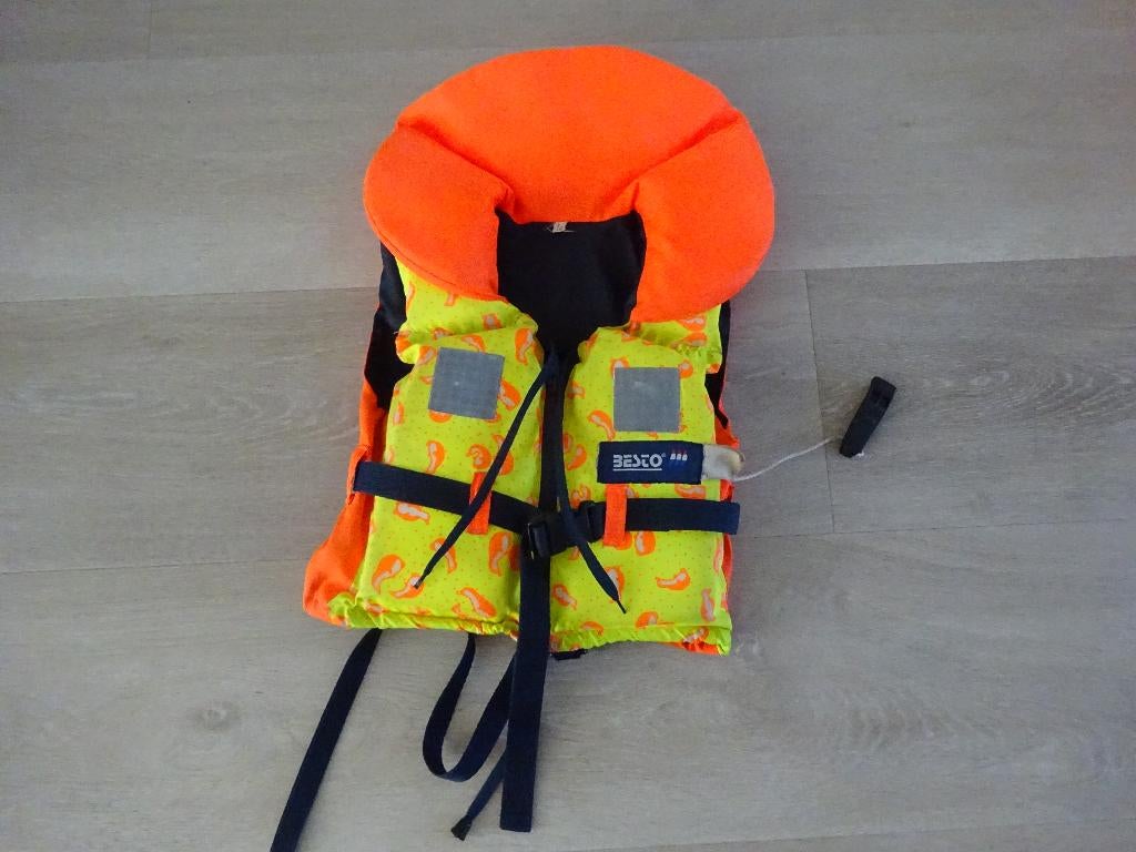ZWEMVEST BESTO GEEL/ORANJE 5 - 15 KG., Gebruikt, Kind, Besto, Ophalen of Verzenden