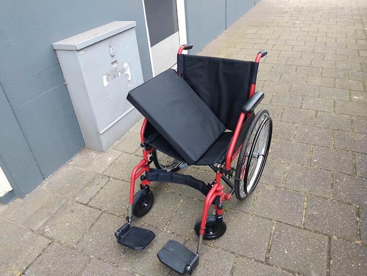 Rolstoel, Diversen, Rolstoelen, Duwrolstoel, Ophalen